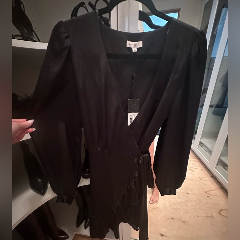 Gianni Bini Ruffle Dress - Picture 3 of 7